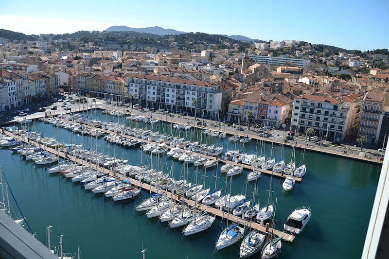 grande ville vue de haut