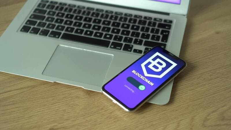Qu'est-ce qu'une Organisation Autonome Décentralisée (DAO) ?